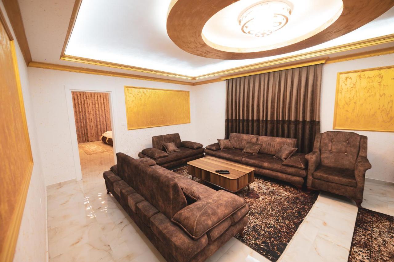 Hotel Premium Приштина Экстерьер фото