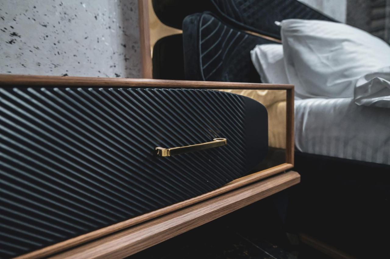 Hotel Premium Приштина Экстерьер фото