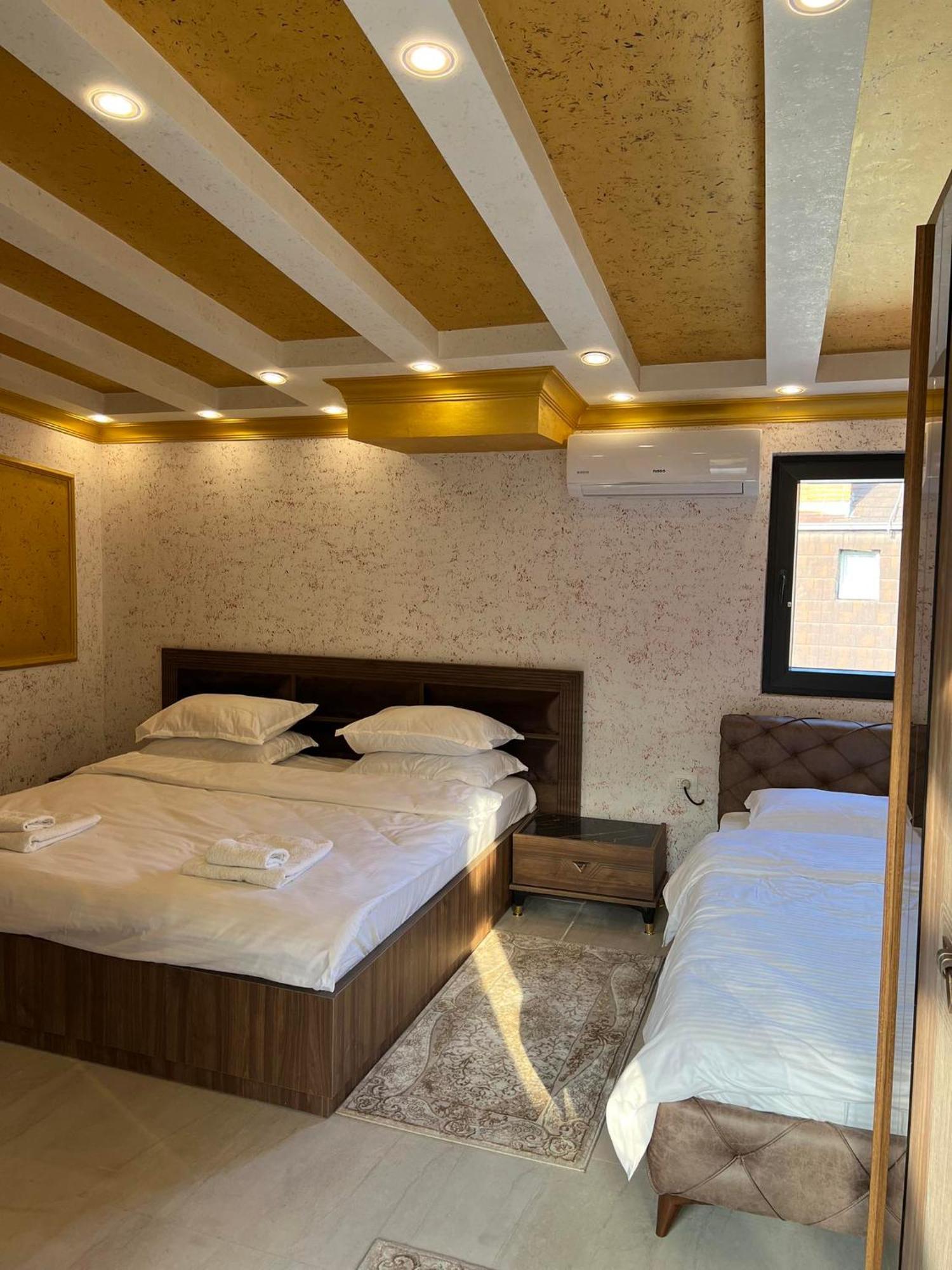 Hotel Premium Приштина Экстерьер фото
