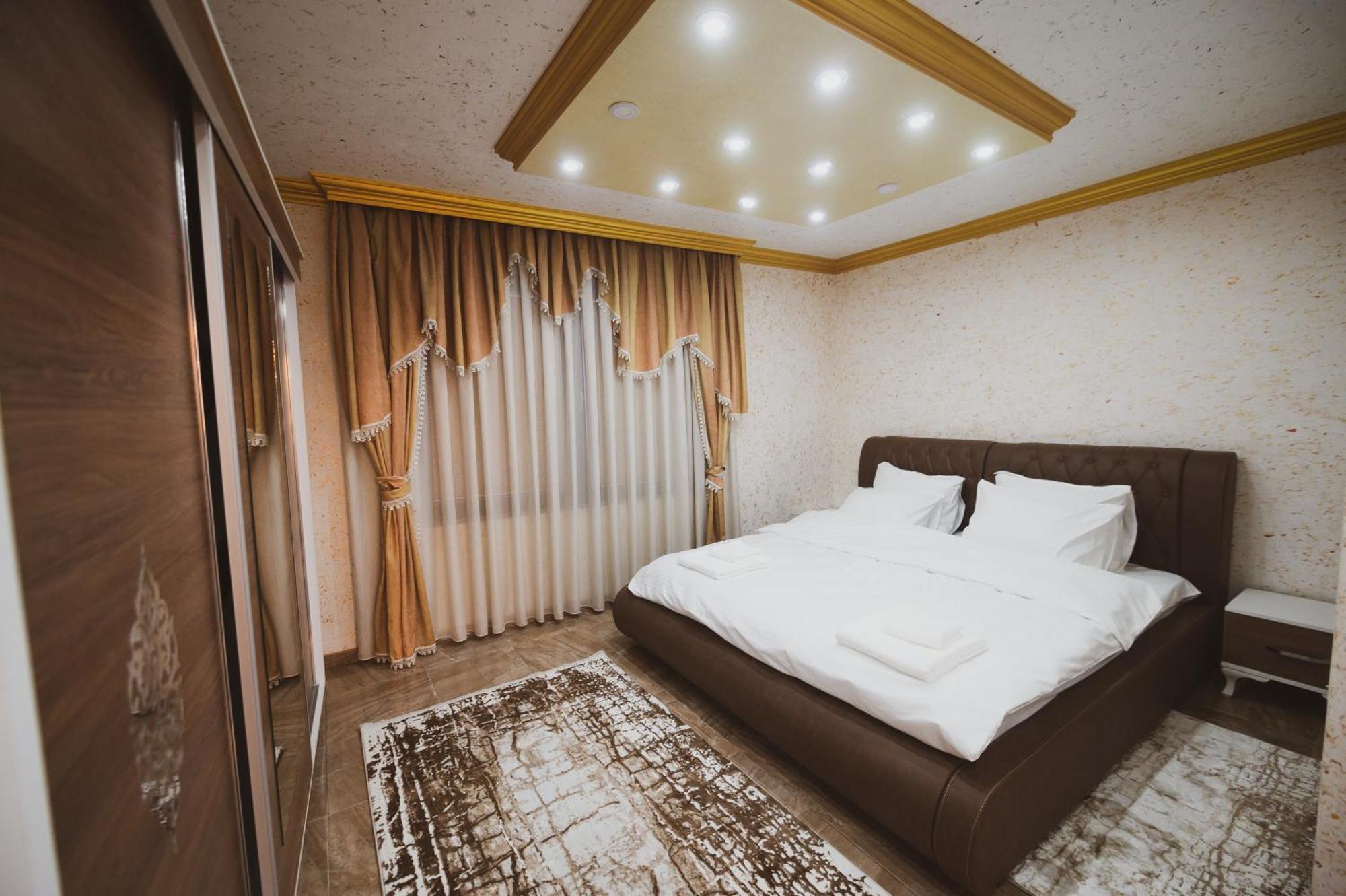 Hotel Premium Приштина Экстерьер фото