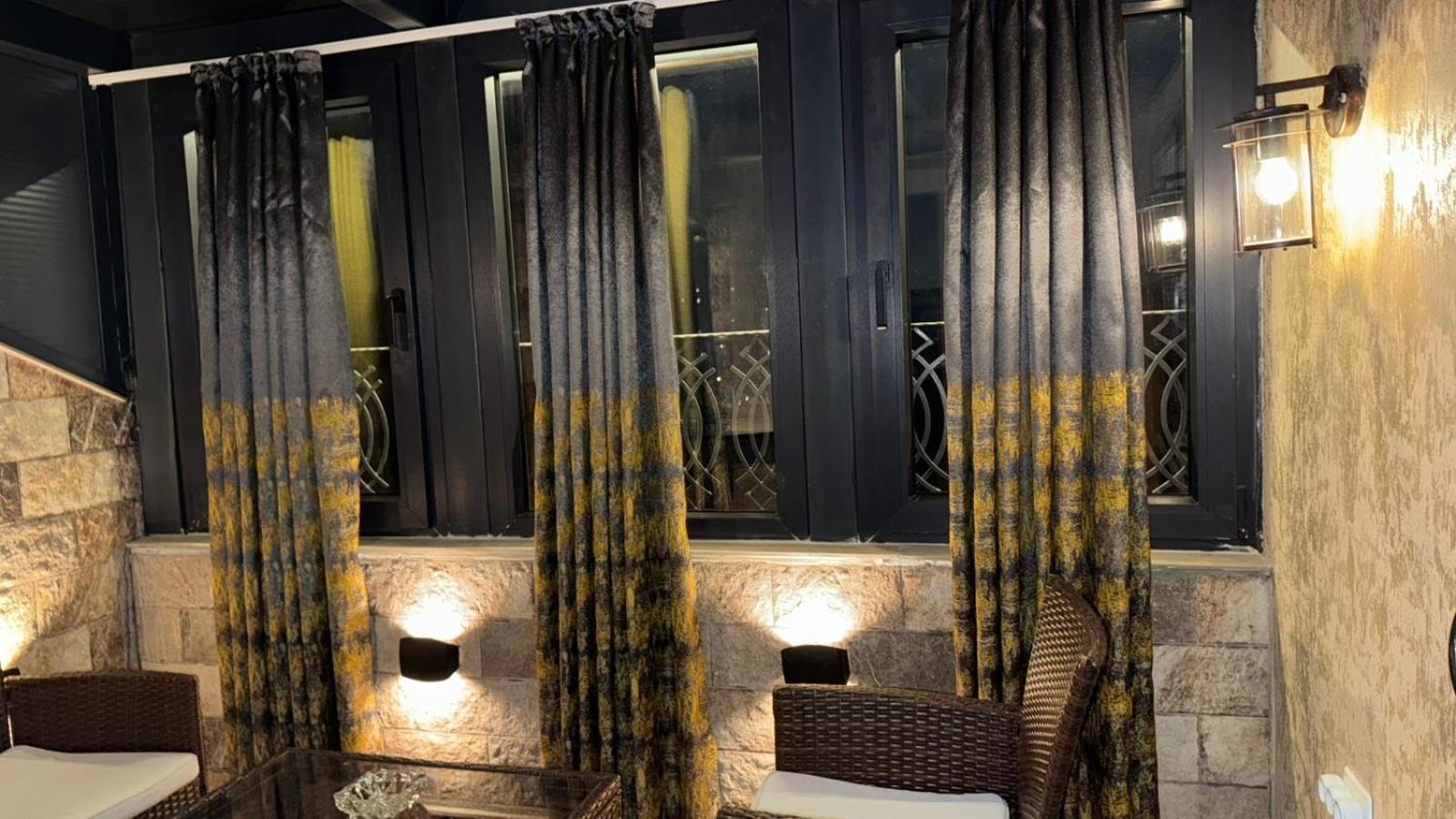 Hotel Premium Приштина Экстерьер фото